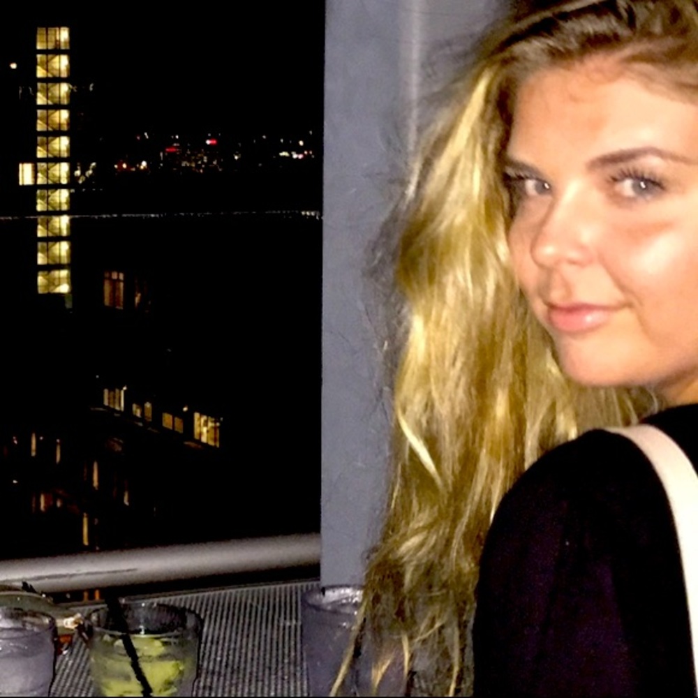 Meet your Posher, Lauryn